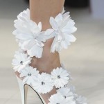 çiçekli gelin ayakkabısı modeli